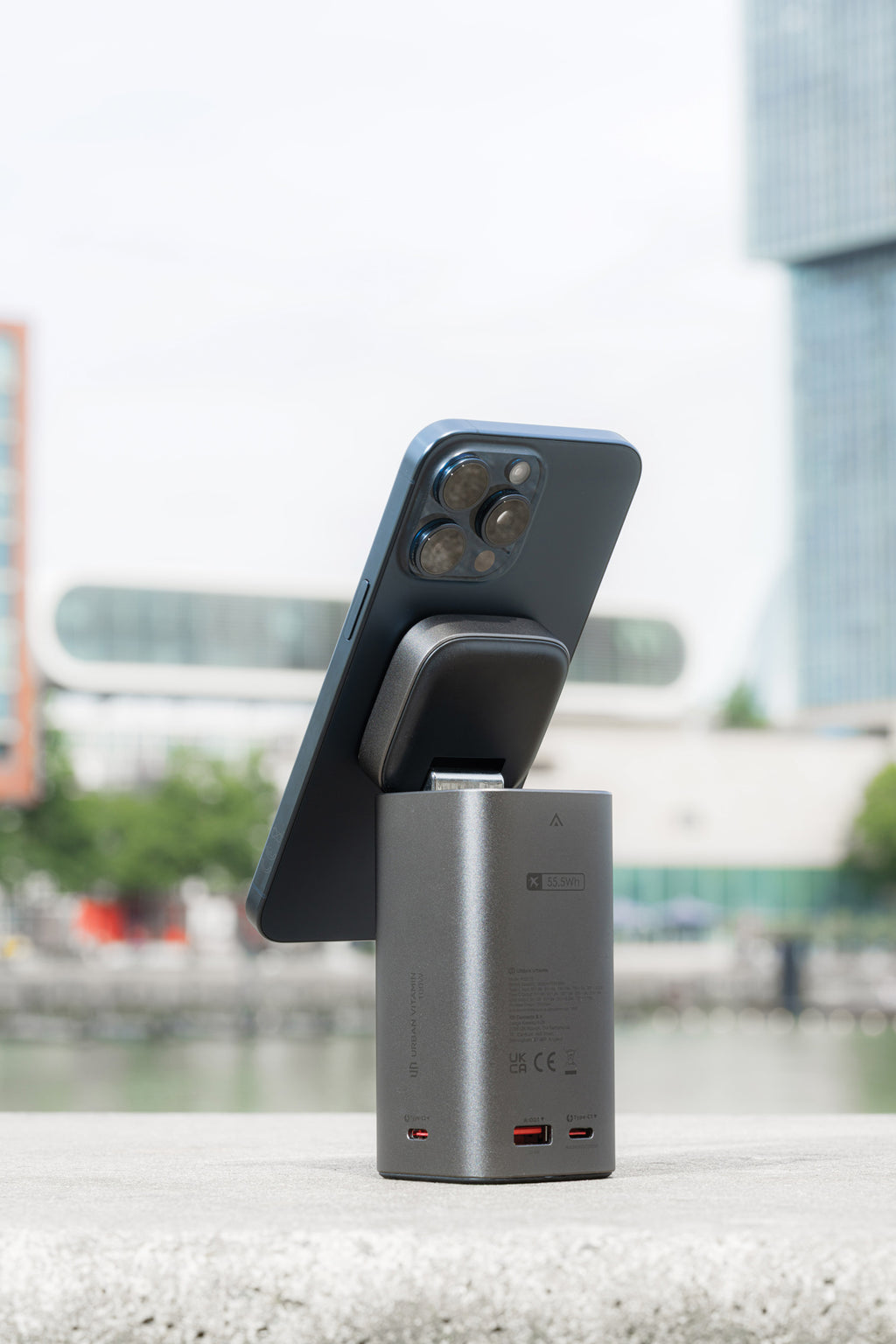 Urban Vitamin Sunnyvale 100 W 15.000 mAh magnetisk powerbank